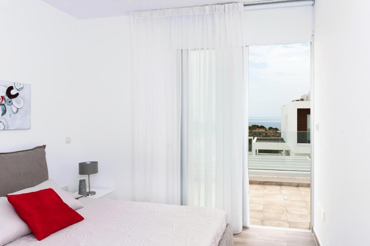 Villa Sunday Agia Napa Buitenkant foto